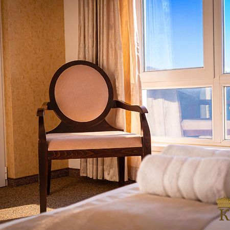 Hotel Kiev ヴェリコ・タルノヴォ エクステリア 写真