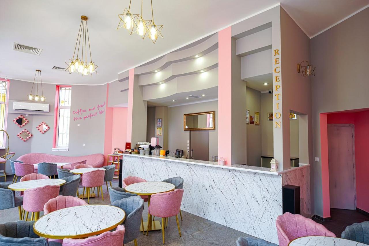 Hotel Kiev ヴェリコ・タルノヴォ エクステリア 写真