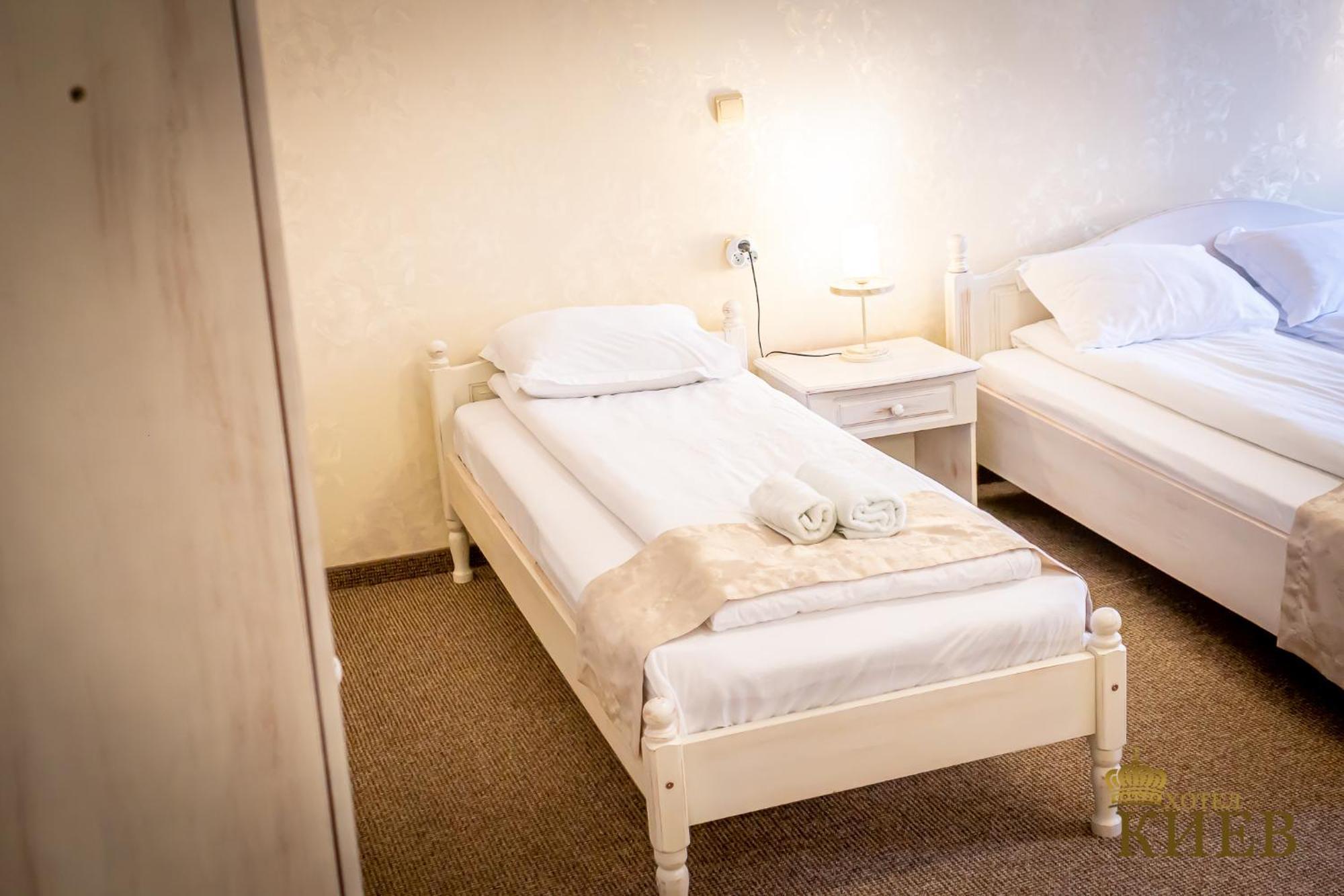 Hotel Kiev ヴェリコ・タルノヴォ エクステリア 写真